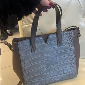 Elegant Gray Crocodile-Embossed Tote Bag